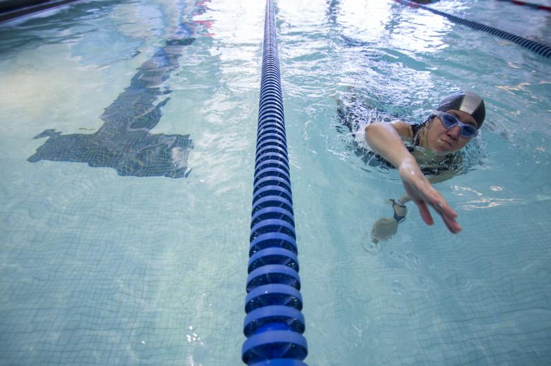 DePaul senior Lucia Botello is an experienced triathlete, who took part in her fifth triathalon of the year at the Ray Meyer Fitness and Recreation Center Sunday. (Geoff Stellfox / The DePaulia)
