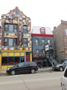 New developments alongside older housing is not an uncommon site in Pilsen, where gentrification has been slowly progressing. (Photo courtesy of Euan Hague)