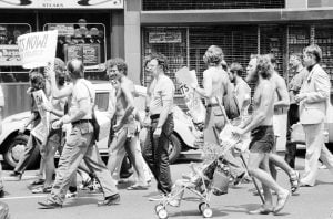 Gay_Rights_demonstration,_NYC_1976
