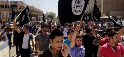 Many Westerners pack bags, leave to join ISIS