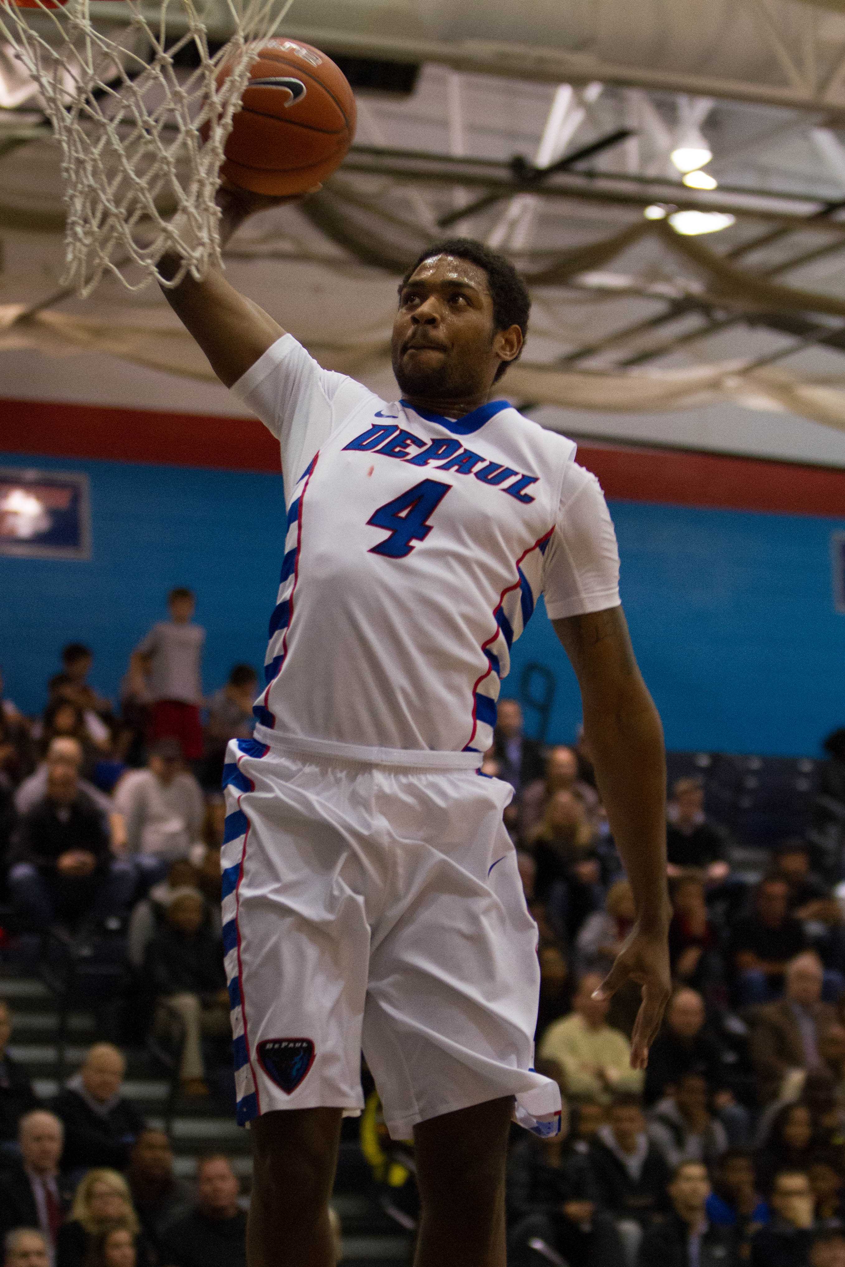 DePaul men's basketball falters down the stretch, falls to Georgetown ...