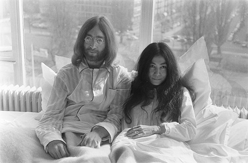 John Lennon and Yoko Ono during the first day of their Bed-In for Peace in Amsterdam, 1969. (Creative Commons)