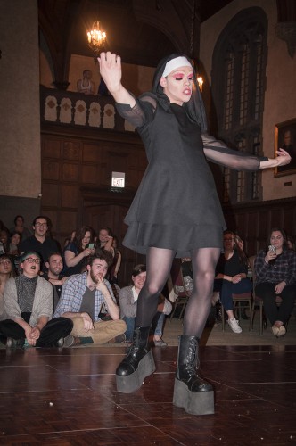 Diy Generation Of Drag Queens At Depaul S Amateur Drag Show