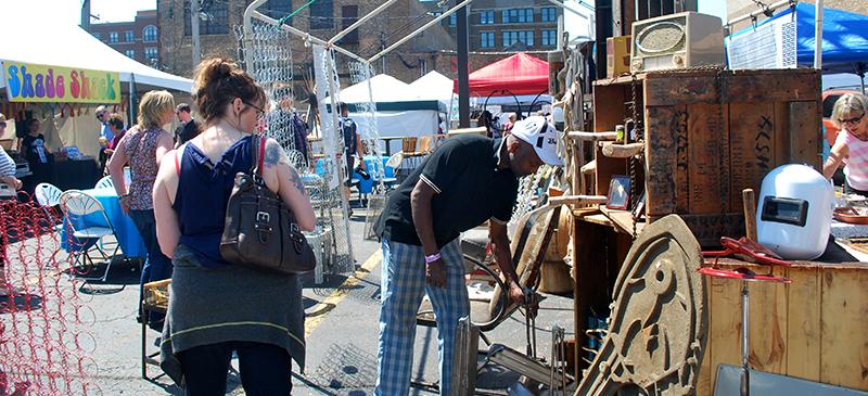 Patrons search for hidden treasures at the Randolph St. Market Festival last weekend. (Christian Ianniello / The DePaulia)