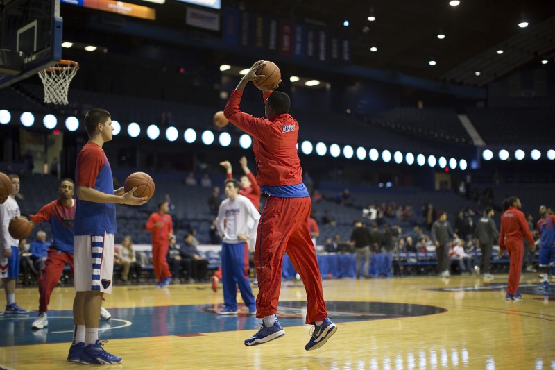 Under new head coach Dave Leitao, DePaul started practice for the upcoming 2015-16 season. (Photo by Josh Leff | The DePaulia.)