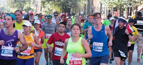 DePaul runner faces the heat during 2015 Chicago Marathon