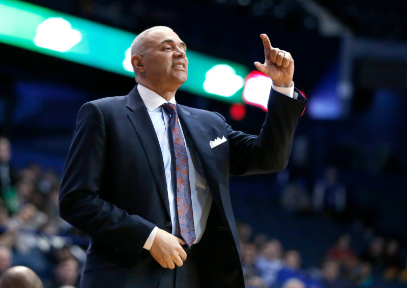 DePaul coach Dave Leitao talks to his team during the second half Tuesday against No. 11 Providence at Allstate Arena . DePaul won 77-70. (CHARLES REX ARBOGAST / AP)