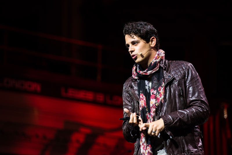 Milo Yiannopoulos (above) will speak at DePaul May 24. Yiannopoulos, a conservative journalist, attracted much controversy for his statements on various topics, some calling it “hate speech.” (Photo courtesy of Kmeron / FLICKR)