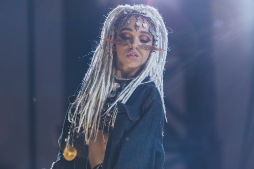 FKA Twigs delivered the final performance of the night. (Josh Leff | The DePaulia)