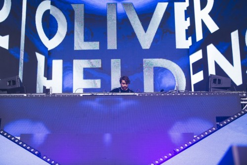 DJ Oliver Heldens brought smoke and flashing lights for his Saturday performance at Lollapalooza. 