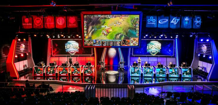 eSports hit Chicago as popularity grows
