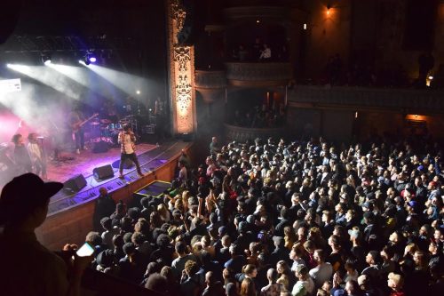 Chicago native Vic Mensa performing in front of a crowd at Thalia Hall. (Nandi Howard/The DePaulia)