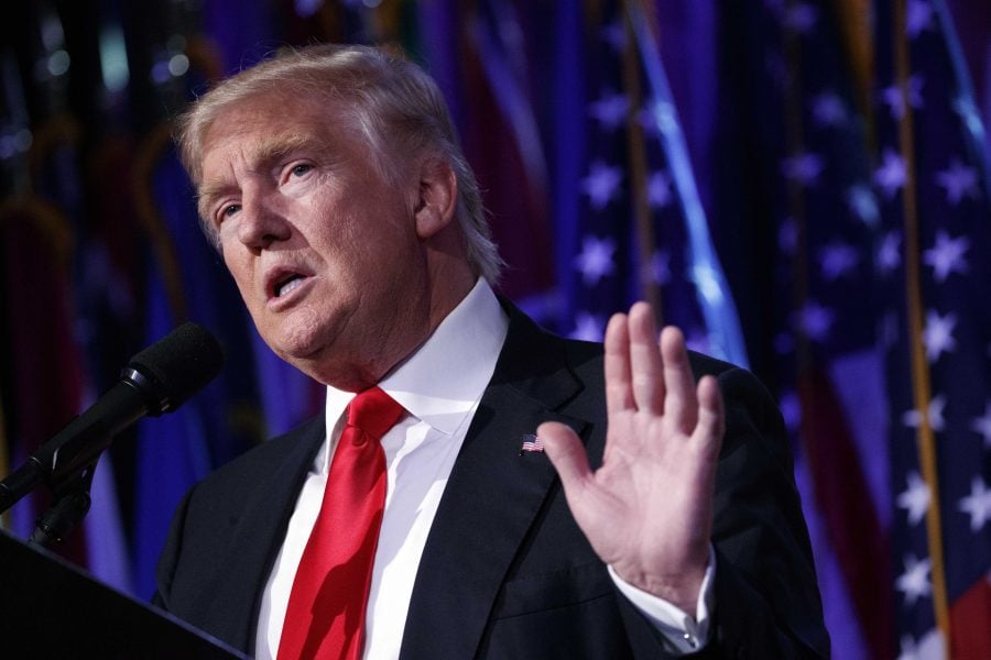 President-elect Donald Trump speaks on Nov. 9, 2016. (Evan Vucci / ASSOCIATED PRESS) 