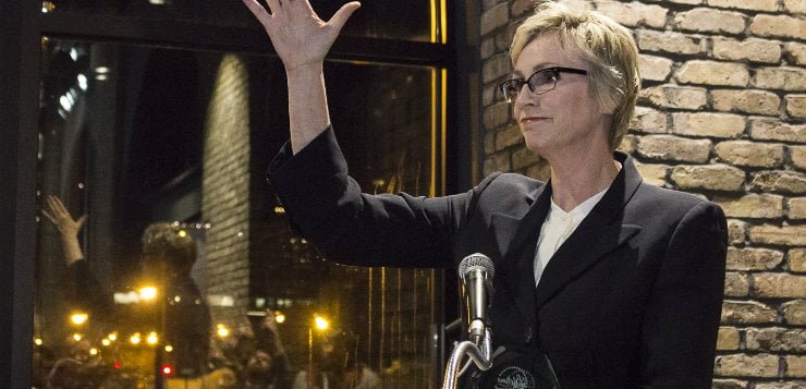 Q&A: Actress Jane Lynch, returns to Second City to discuss comedy