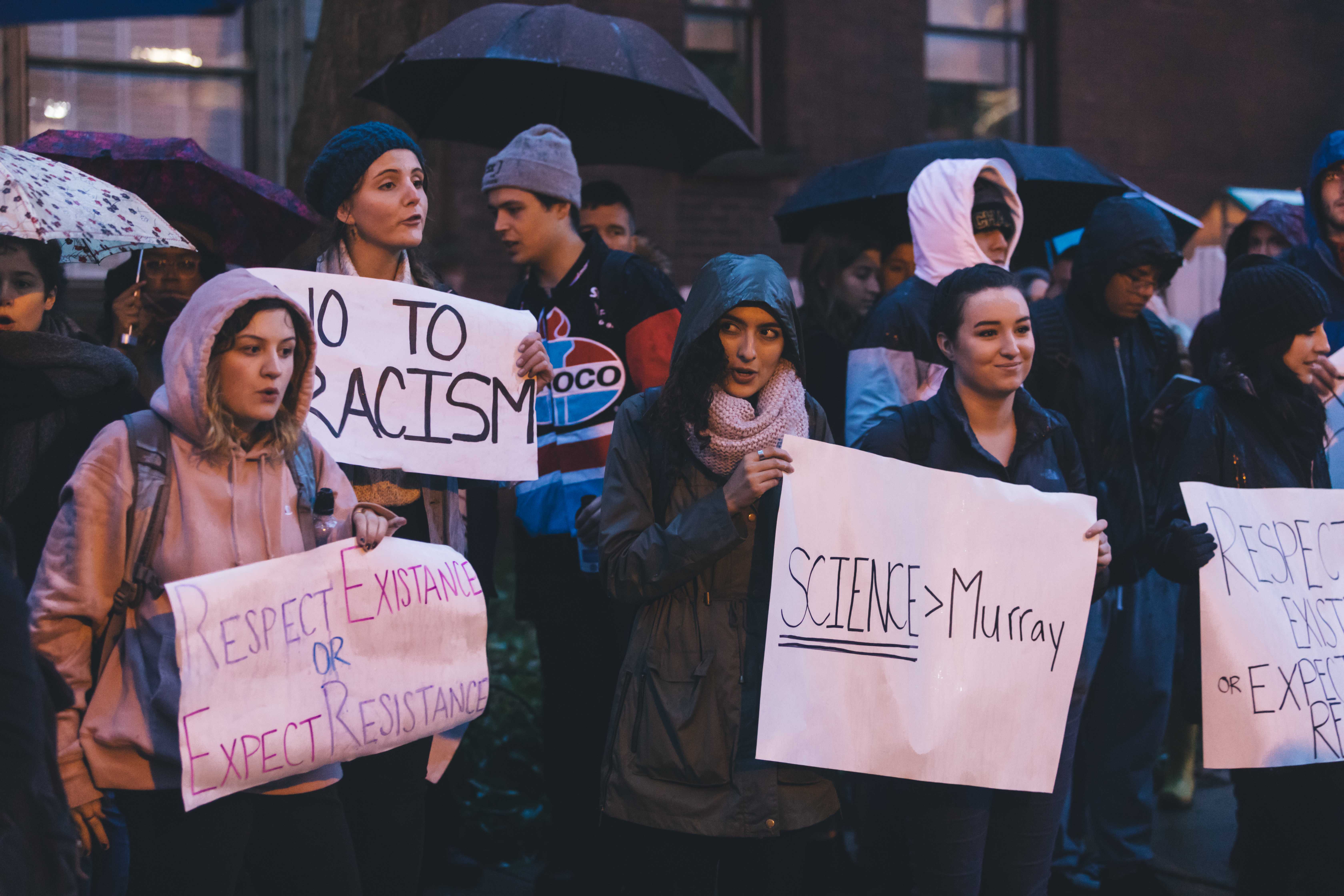 Photo+highlights+from+Charles+Murrays+visit%2C+student+protest