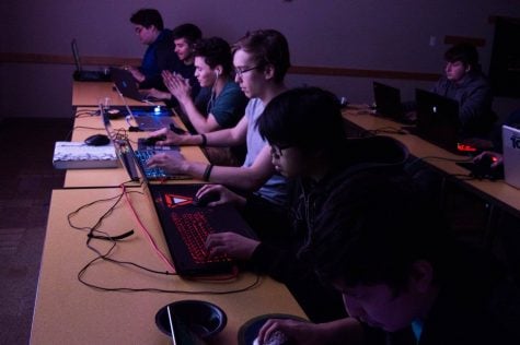 Players match up against each other during a sign up event on April 6.
(Photo courtesy of DePaul League of Legends)