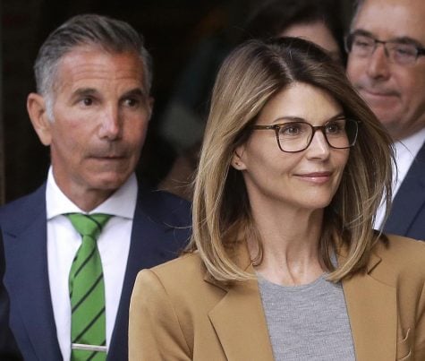Loughlin, husband and 14 parents face new charge in college admissions scam