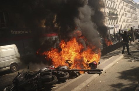 Yellow vest anger burns in France, fueled by Notre Dame fire