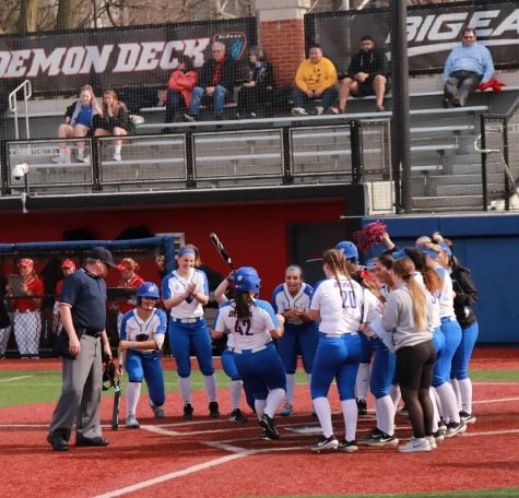 Blue Demons defeat Redbirds in extra innings