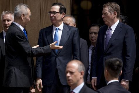 White House expects China to retaliate over trade tariffs