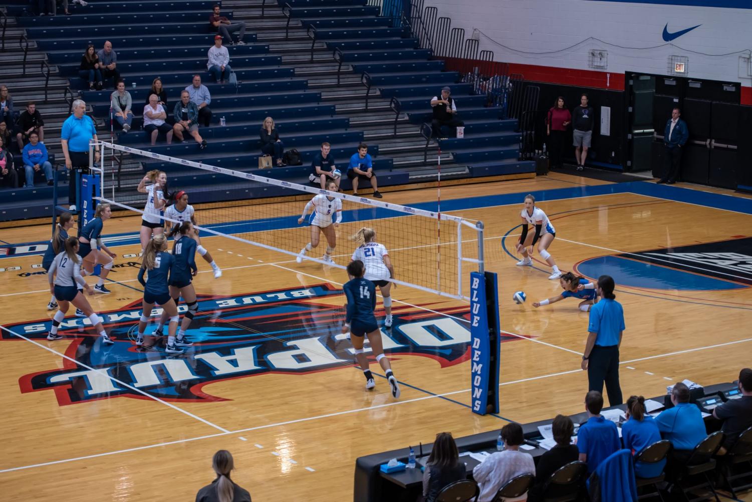DePaul+volleyball+falls+to+Xavier+to+open+up+Big+East+play