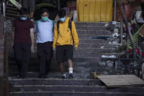 100 protesters still holed up in Hong Kong university