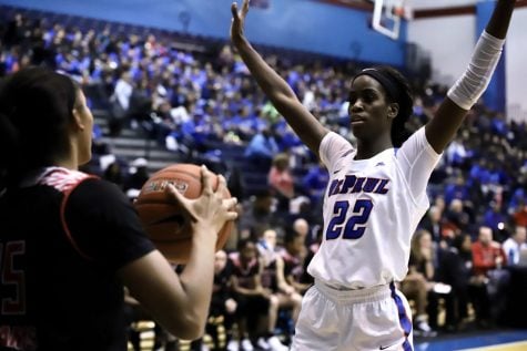 DePaul escapes Creighton with 74-71 win