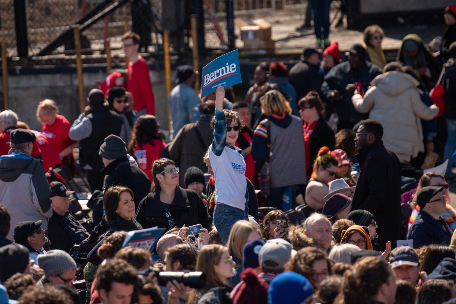 Bernie+Sanders+rally+packs+Grant+Park
