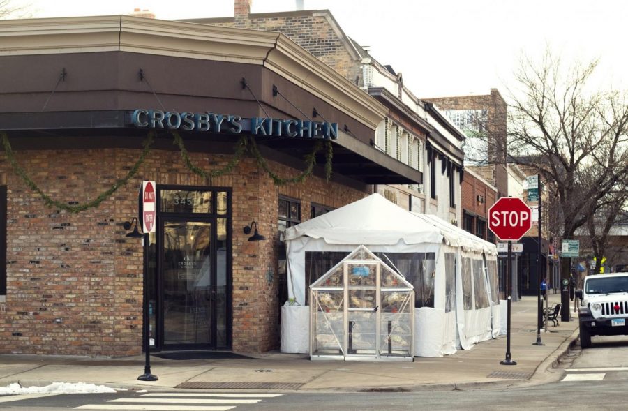 Crosbys Kitchen in Chicagos Lakeview neighborhood with added outdoor winter seating. 