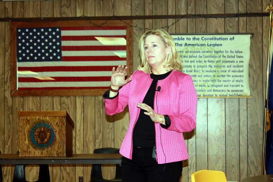 Liz+Cheney+speaks+to+a+small+crowd+at+the+American+Legion+in+Buffalo%2C+Wyoming.