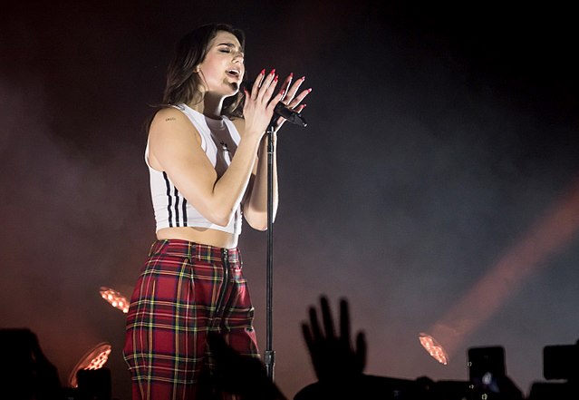 Dua+Lipa+performing+live+at+The+Palladium+in+Hollywood%2C+Los+Angeles%2C+California%2C+on+Thursday%2C+February+8%2C+2018.+The+first+of+two+sold+out+nights+at+this+venue+on+Duas+Self-Titled+Tour.+Shot+for+Live+Nations+Ones+To+Watch.