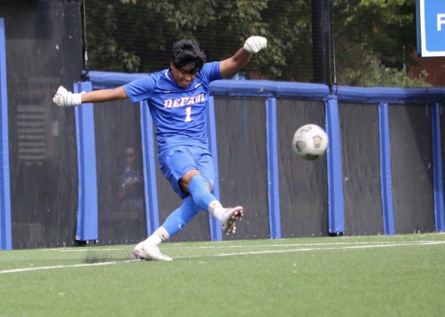 Lone goal by Huth secures 1-0 victory for men’s soccer over Creighton