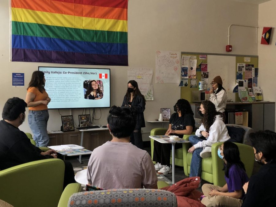 Mesa, conocido como el Movimiento Estudiantil de Solidaridad y Apoyo, tuvieron su primera reunión el 25 de febrero.