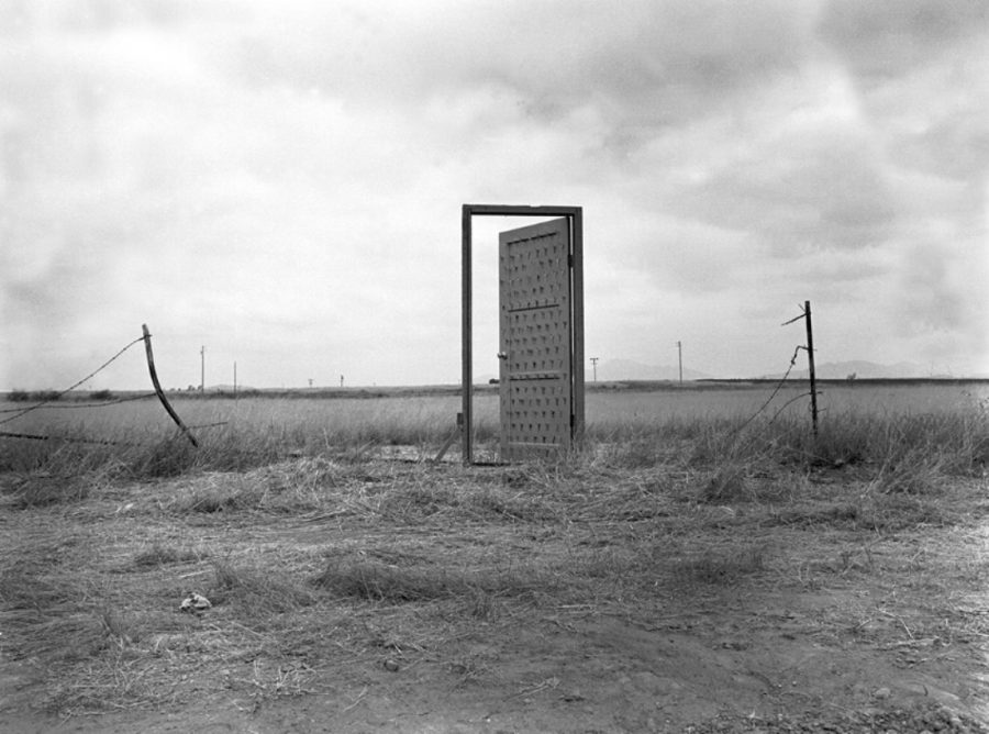 Lou’s 1988 border door was placed on the U.S.-Mexican border. This door is considered Lou’s legacy piece and continues to be shown in exhibits around the world.