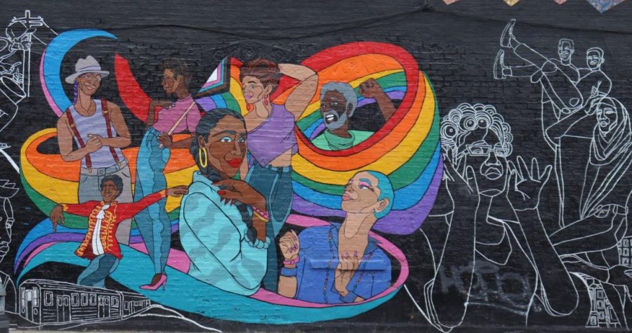 Un mural en Pilsen, cerca a la intersección de la calle 18 con la Ashland, celebra la diversidad que es una parte fundamental de la lucha por los derechos en la comunidad latina.