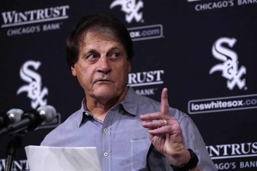 Chicago White Sox manager Tony La Russa reads from a statement announcing his retirement from the team due to medical reason before a baseball game between the White Sox and the Minnesota Twins, Monday, Oct. 3, 2022, in Chicago. 