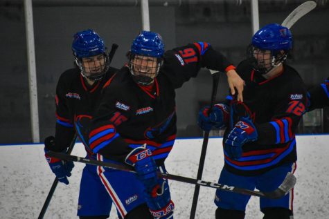 DePaul completed the weekend sweep of Michigan with a 5-3 win on Friday and a 5-2 win the next day. 