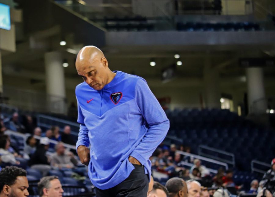DePaul head coach Tony Stubblefield hangs his head in a nonconference matchup with Samford on 11/30. Stubblefields squad has a record of 6-7 through their first 13 games of the 2022-23 season.