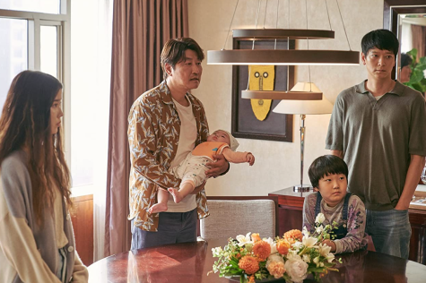 Director Hirokazu Koreeda latest drama stars Song Kang-Ho (left) and Gang Dong-Won (right) as they put abandoned babies on the adoption market.