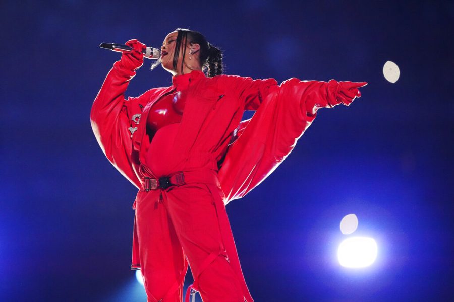 Rihanna+performs+during+the+halftime+show+at+the+NFL+Super+Bowl+57+football+game+between+the+Kansas+City+Chiefs+and+the+Philadelphia+Eagles%2C+Sunday%2C+Feb.+12%2C+2023%2C+in+Glendale%2C+Ariz.+%28AP+Photo%2FMatt+Slocum%29