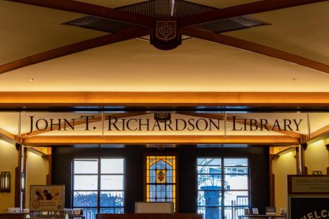 The ground floor of the John T. Richardson Library located in DePauls Lincoln Park campus. 
