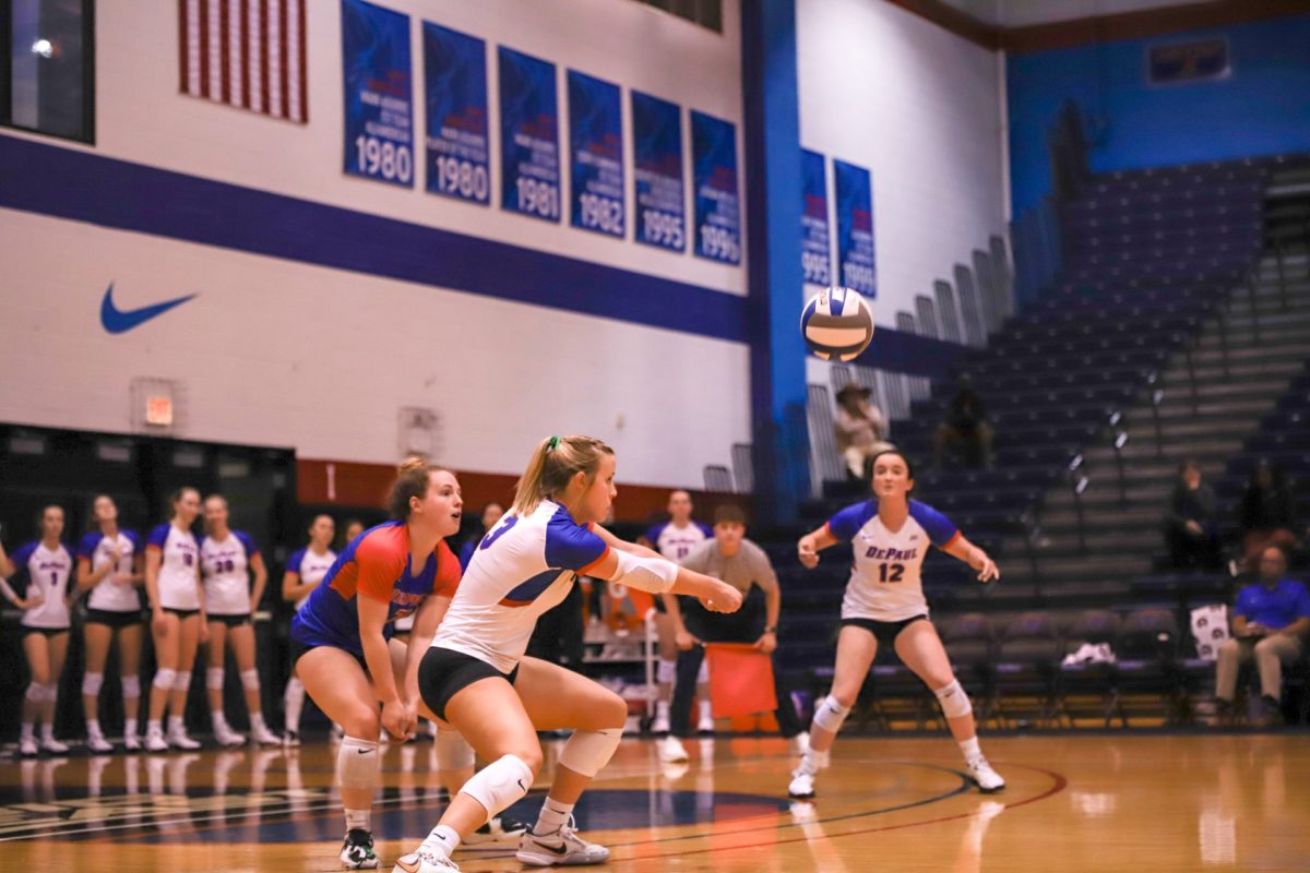 Jill+Pressly%2C+outside+hitter+for+the+DePaul+womens+volleyball+team+and+senior%2C+passes+a+ball+during+the+Sept.+8+game+against+St.+Thomas.+