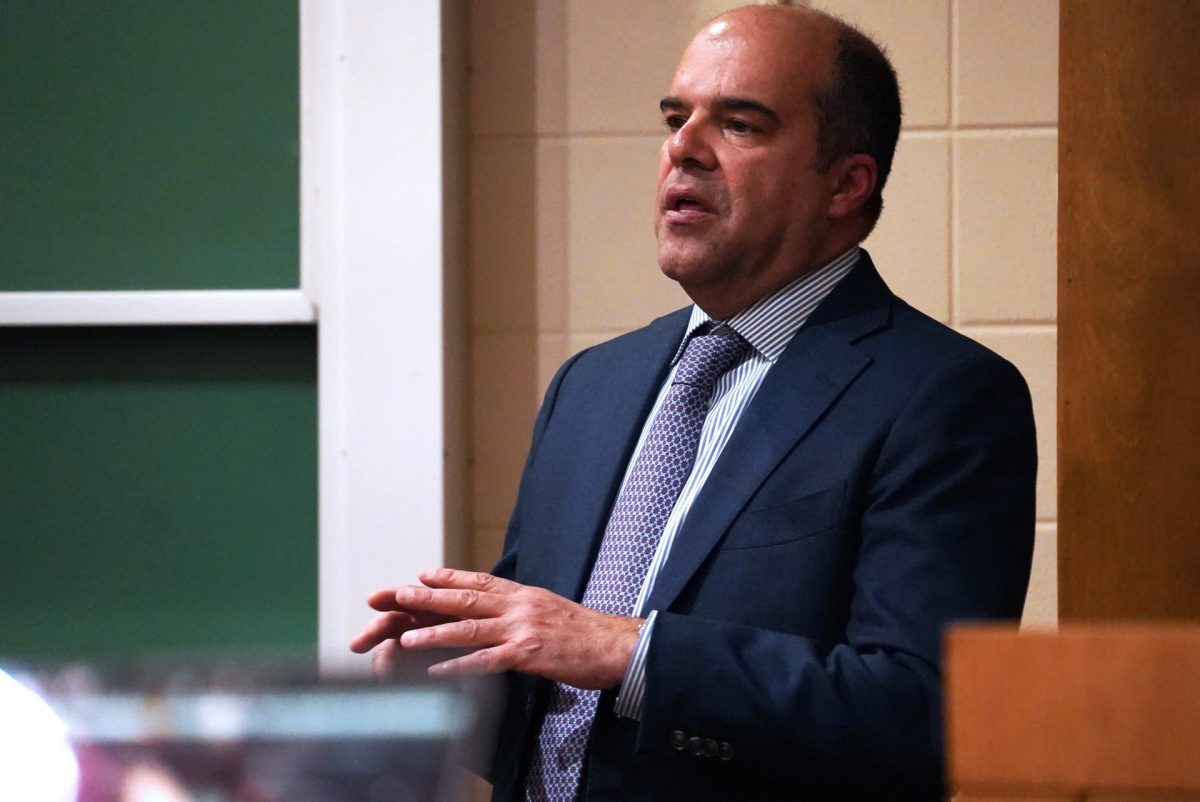 Mouin Rabbani discusses the causes and consequences of the current war in Gaza at the Schmitt Academic Center on Wednesday, April 17, 2024. Rabbani recounted the history of the Israeli/Palestinian conflict, offering context for the attacks which took place on October 7, 2023.