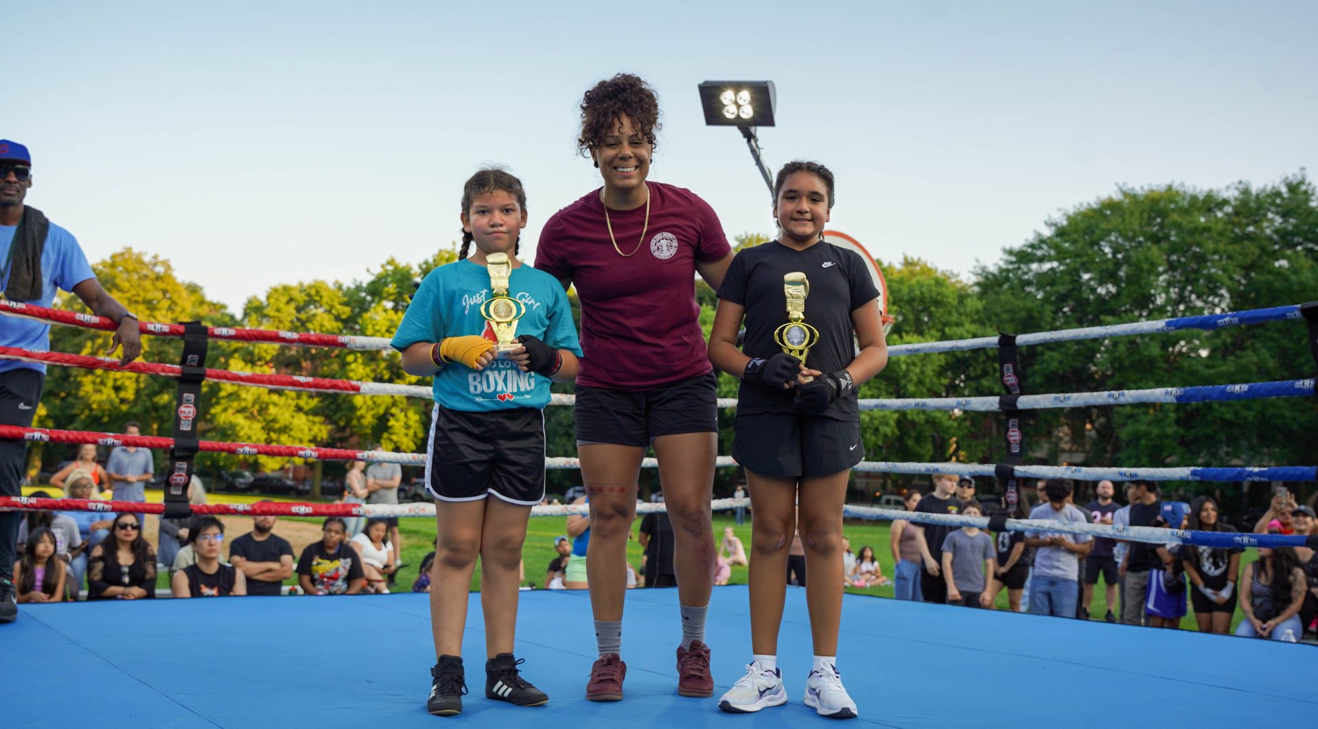 Chicago park district hosts "Girls Show" all female boxing tournament (Photo gallery)