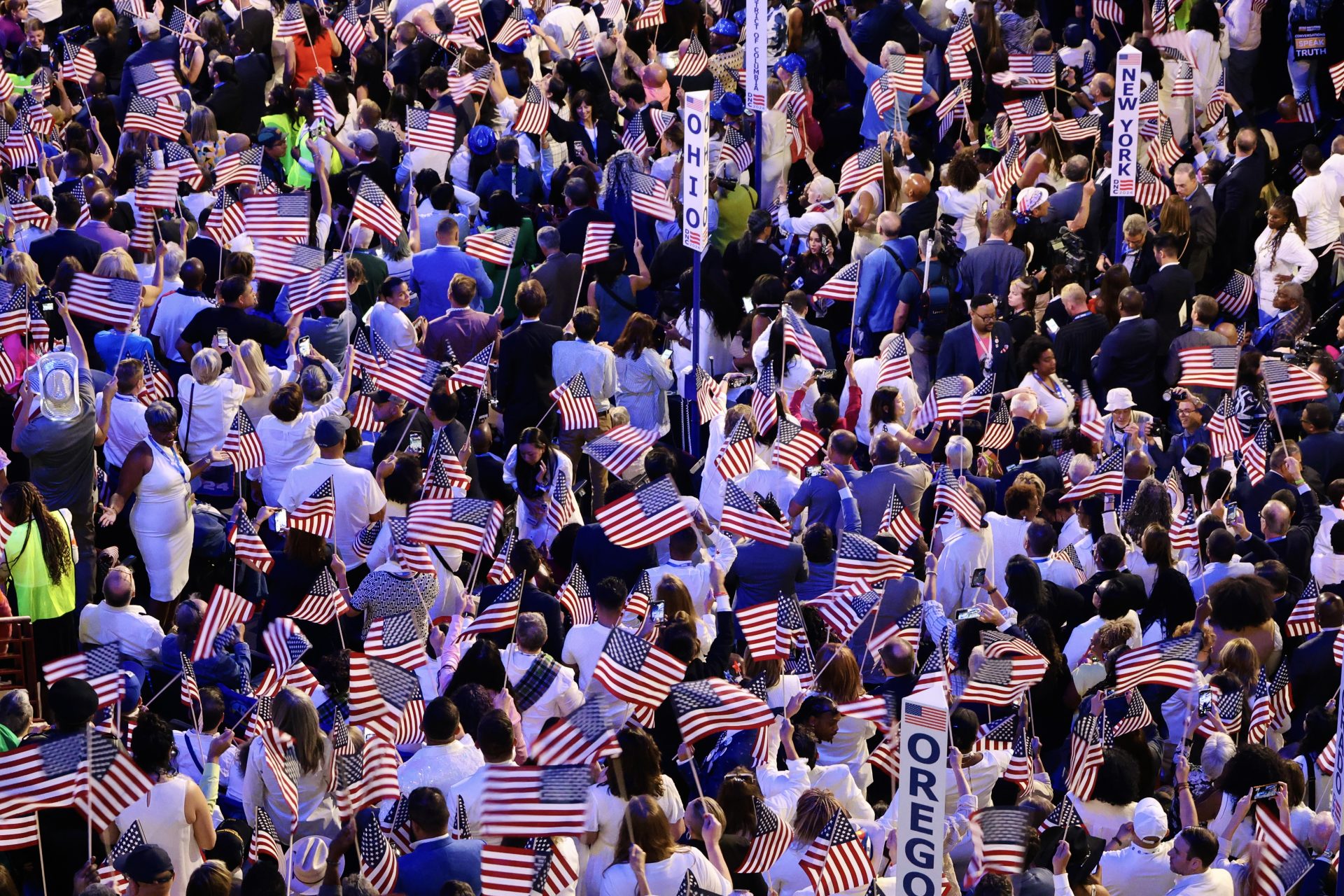 Photo Gallery: Dems take Chicago for energetic conference