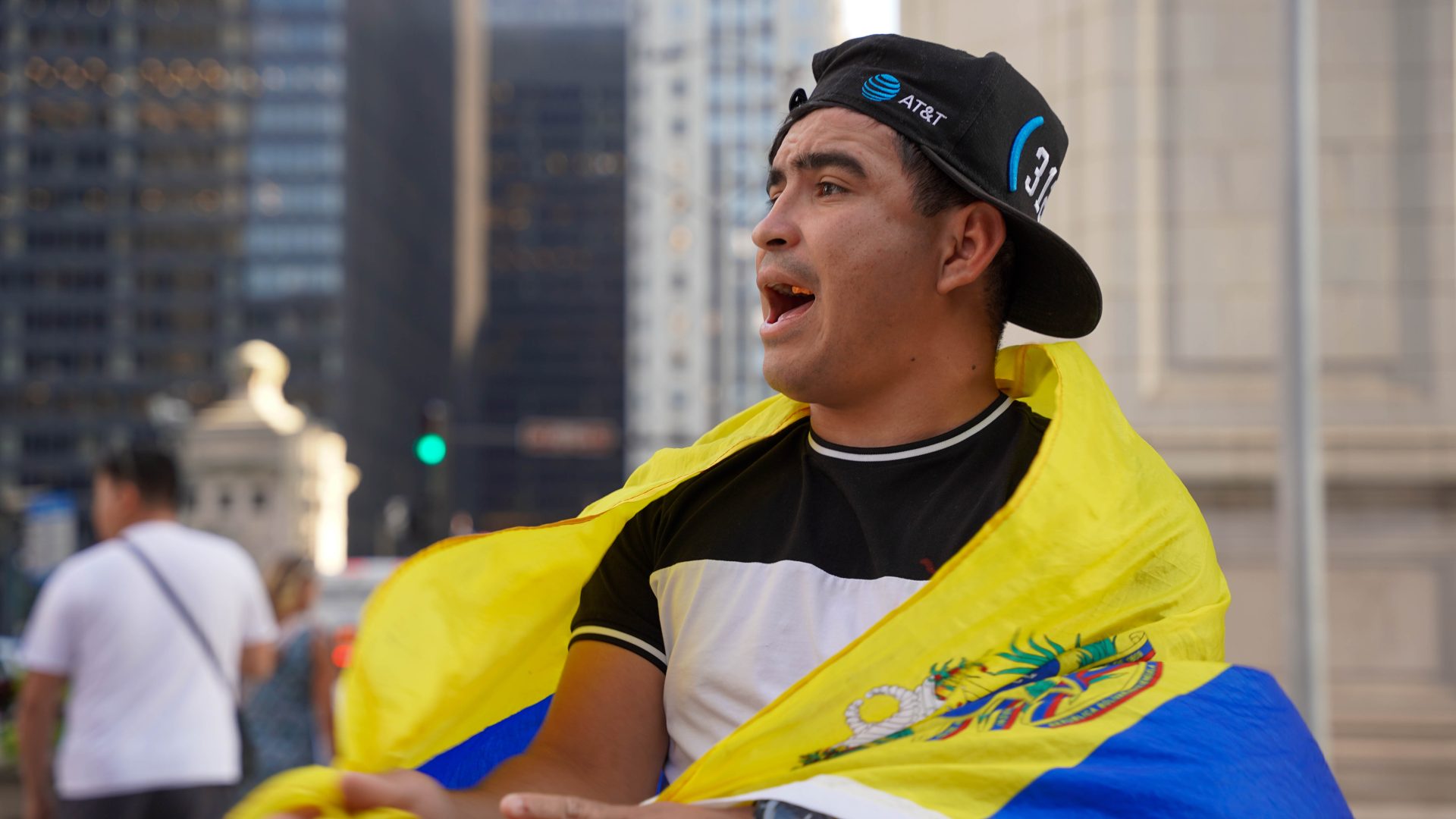 Venezuelans in Chicago gather to protest in 'Plaza las Americas' in downtown Chicago (Photo Gallery)