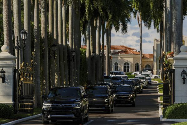 A motorcade carrying President-elect Donald Trump departs Trump International Golf Club, Monday, Dec. 23, 2024, in West Palm Beach, Fla