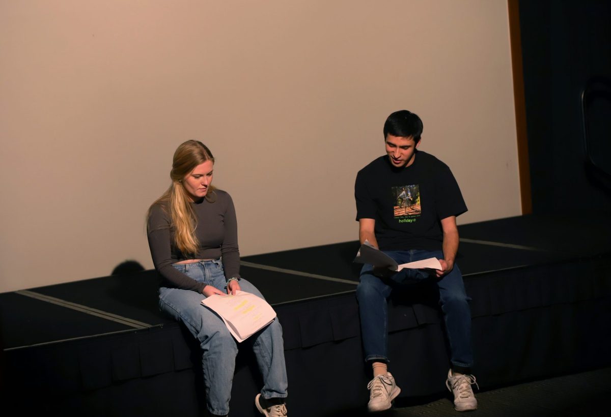 Esther Coltman and Sam Hussey reenact a scene from “Palm Springs” at a Directors For Actors (DFA) meeting on Feb 11, 2025. The DFA organization holds a weekly meeting every Tuesday night, in hopes of giving actors more freedom with the stories they are telling.