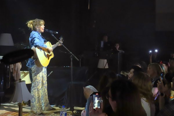 Rachel Platten performs at Lincoln Hall in Chicago on Friday, April 18, 2025. Platten performed songs from her 2024 album "I Am Rachel Platten" along with older songs like her 2015 hit "Fight Song." 