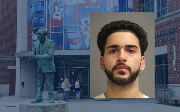 Imagen de primer plano: Departamento de Policía de Chicago, foto del Centro Estudiantil: LiLi Jarvenpa